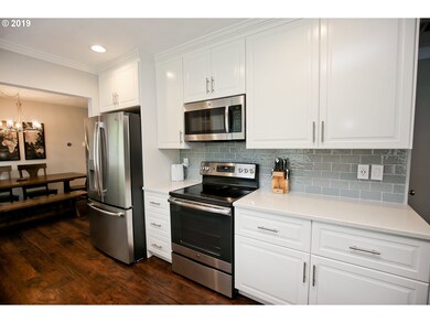 2925 Wingate St, Eugene, OR 97408 - photo 4