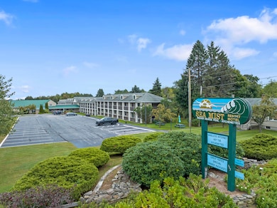 733 Post Rd unit 225, Wells, ME 04090 - photo 2