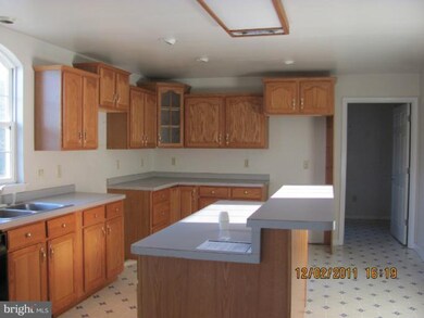 1070 Amys Way, Amissville, VA 20106 - photo 7