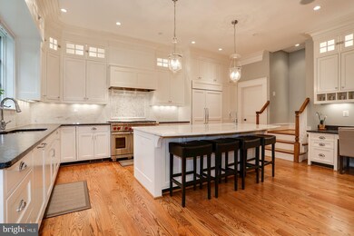 5708 Little Falls Rd, Arlington, VA 22207 - photo 7