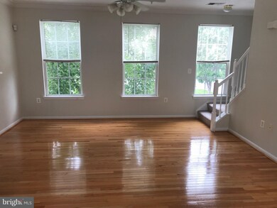 21810 Jarvis Square, Ashburn, VA 20147 - photo 4