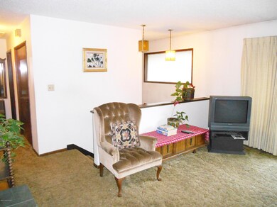 4112 Irene Dr, Anchorage, AK 99504 - photo 4