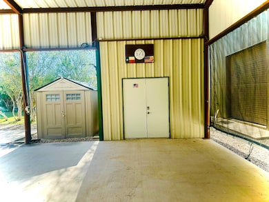 48 unit 38/C/6&7, Brackettville, TX 78832 - photo 6