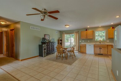 53856 Marshall Dr E, South Bend, IN 46628 - photo 7