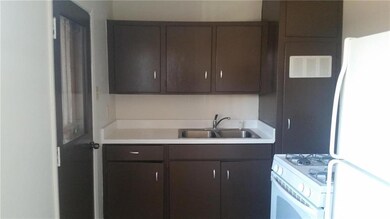 2605 Morehead Ave, El Paso, TX 79930 - photo 3