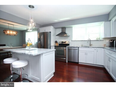 318 Alberts Way, Langhorne, PA 19047 - photo 3