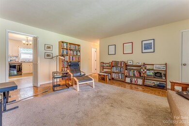 102 Boyd Dr unit 2B, Flat Rock, NC 28731 - photo 5