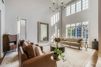 28 Windsor Dr, Elmhurst, IL 60126 - photo 6