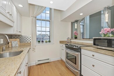 165 Winnisimmet St unit 3A, Chelsea, MA 02150 - photo 5