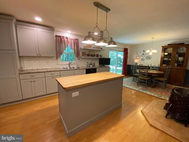 17320 Point Lookout Rd, Lexington Park, MD 20653 - photo 7