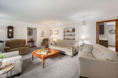 807 Maple St, Manistee, MI 49660 - photo 4