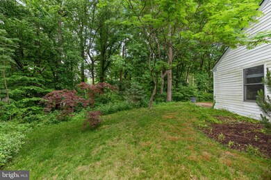 1426 Knights Bridge Turn, Crofton, MD 21114 - photo 2
