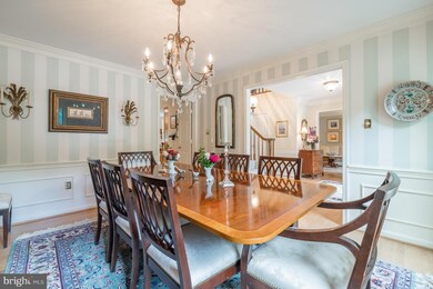 7823 Lakeland Valley Dr, Springfield, VA 22153 - photo 7