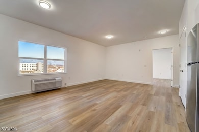 48 Chadwick St unit 203, Paterson, NJ 07503 - photo 4