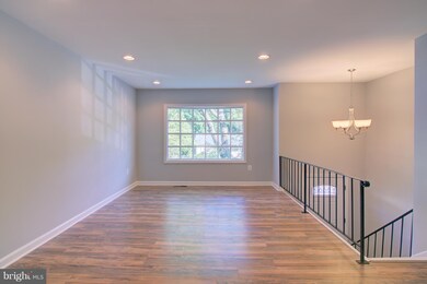 6955 Heather Dr, Bryans Road, MD 20616 - photo 7