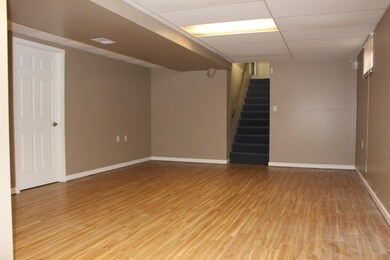 2608 Vercoe Ave, Waukegan, IL 60087 - photo 2