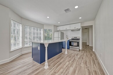 5609 Denmark St unit A, Houston, TX 77028 - photo 7