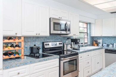 1102 S Brevard Ave, Cocoa Beach, FL 32931 - photo 5