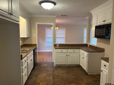 1117 S Azalea Dr, Tyler, TX 75701 - photo 4