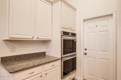 2084 N Avenue Fina, Green Valley, AZ 85614 - photo 3