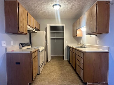 4110 Faith Rd unit Apartment 2, Wichita Falls, TX 76308 - photo 6