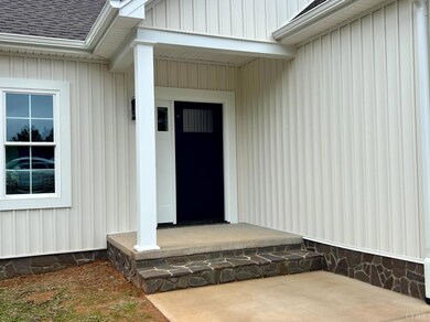 240 Mansfield Dr, Amherst, VA 24521 - photo 3