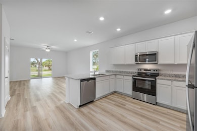 385 Begonia Ct, Poinciana, FL 34759 - photo 3