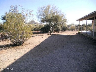023-255523 - side yard