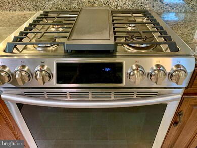 216 Edgemont Ave, Ardmore, PA 19003 - photo 7