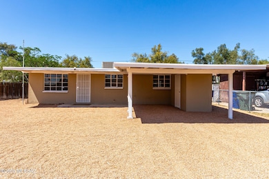 1214 W Kleindale Rd, Tucson, AZ 85705 - photo 2