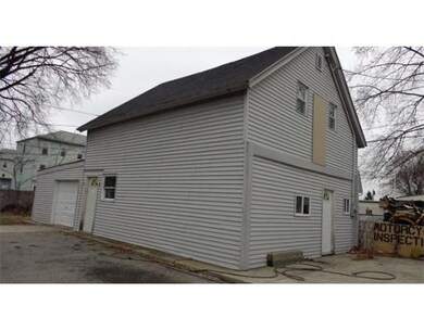547 Cambridge St, Worcester, MA 01610 - photo 2