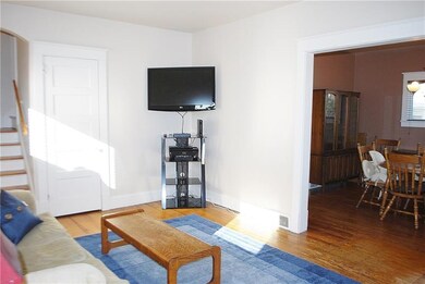 Living room.