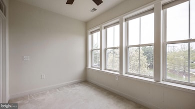 2520 Waterside Dr unit 305, Frederick, MD 21701 - photo 3