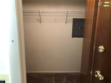 41 Cherry St, Pawtucket, RI 02860 - photo 3