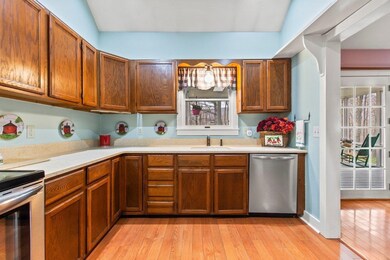 114 Mckee Rd, Arlington, VT 05250 - photo 3