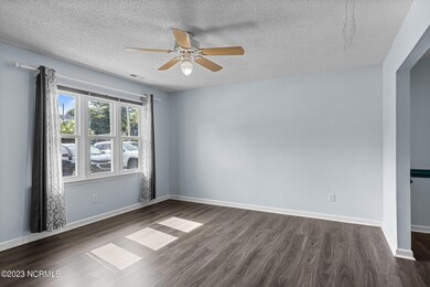 Living Area (3)