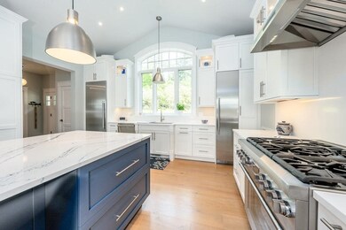 585 Santuit Rd, Cotuit, MA 02635 - photo 6