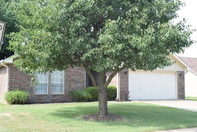 3908 W Beechwood Dr, Rogers, AR 72756 - photo 2