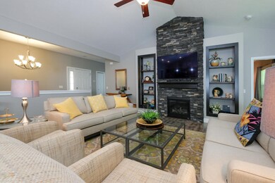 2620 Hunters Creek-3