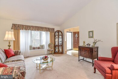 8800 Shadowlake Way, Springfield, VA 22153 - photo 4