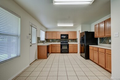 24607 Hickory Meadow, San Antonio, TX 78261 - photo 6