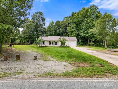 3627 Lee Moore Rd, Maiden, NC 28650 - photo 5