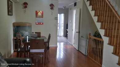 181 Skyline Dr, Staten Island, NY 10304 - photo 3