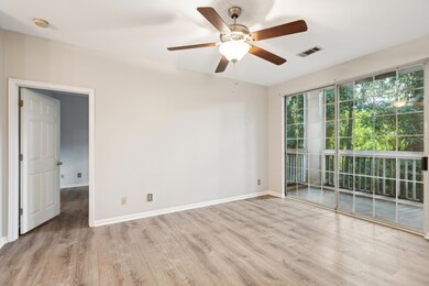 1600LongGroveDr-KeenEyeMarketing-011