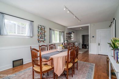 Dining Rm/Can Be Living Rm