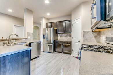 10739 Newcroft Place, Helotes, TX 78023 - photo 7