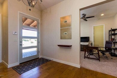 005_Inside Entry