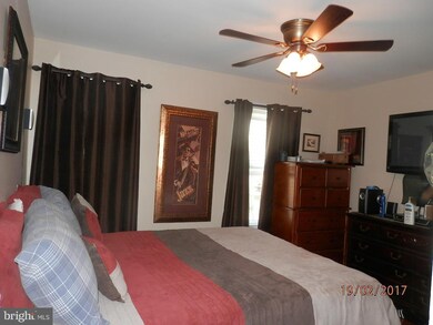 9301 Eldon Dr, Clinton, MD 20735 - photo 7