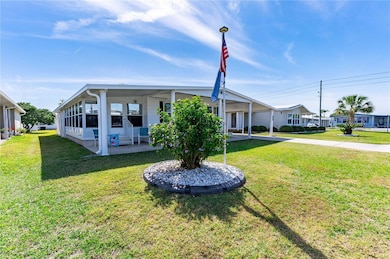 36744 Hibiscus Ct, Zephyrhills, FL 33542 - photo 5