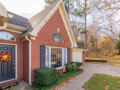 3100+ sq ft All brick home 1 mile from Downtown Si